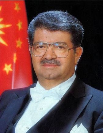 Turgut Özal