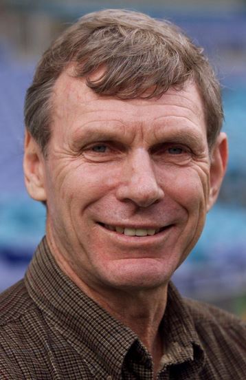 Peter Snell