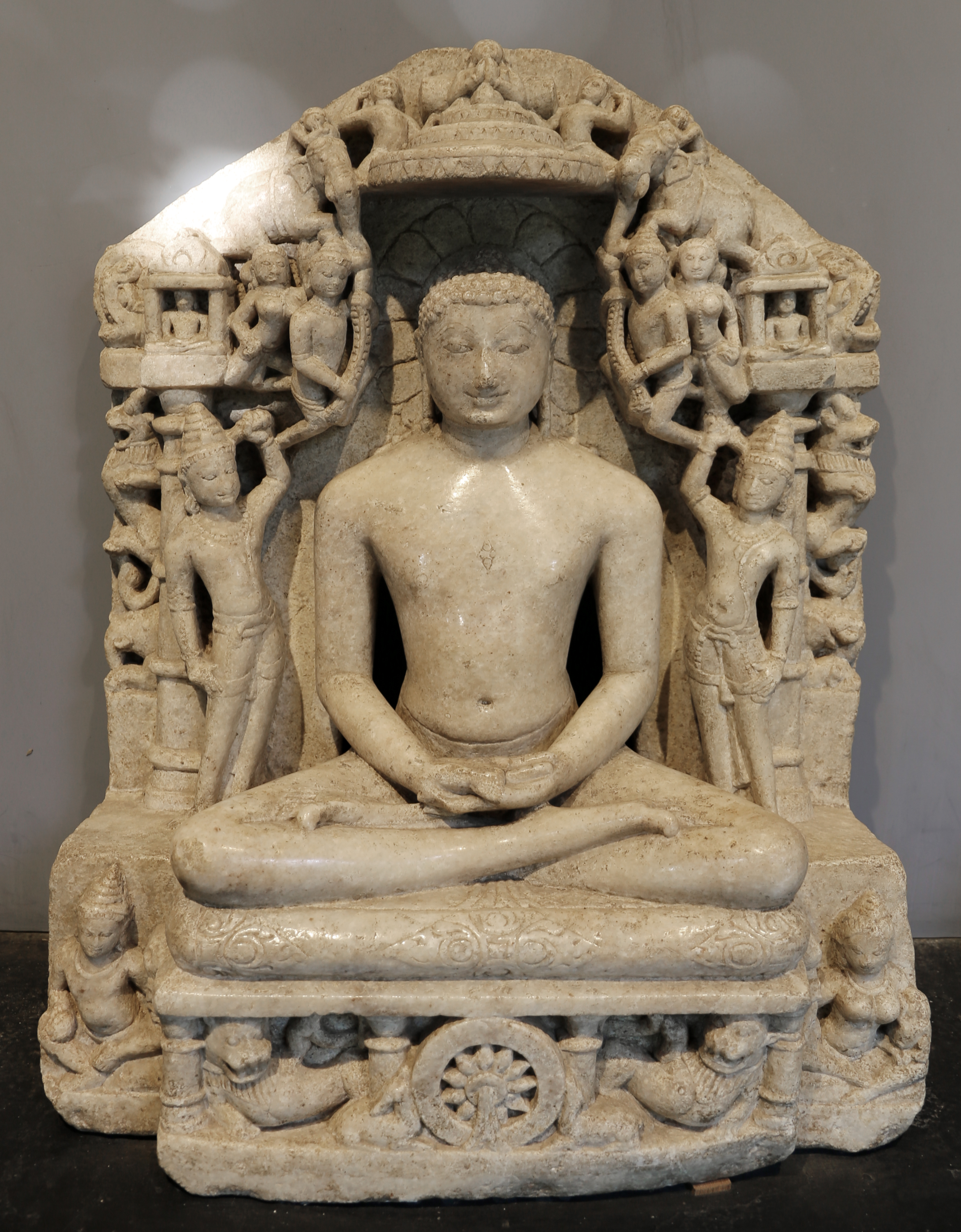Shantinatha (16th Tirthankara & Universal Emperor)